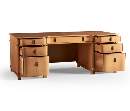 Federal style mahogany kneehole desk