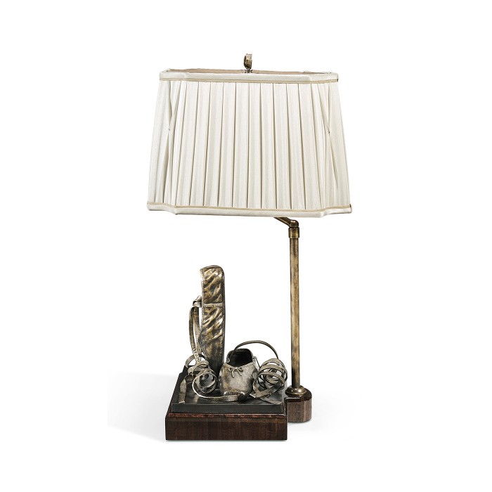 Ballet pointe shoes table lamp