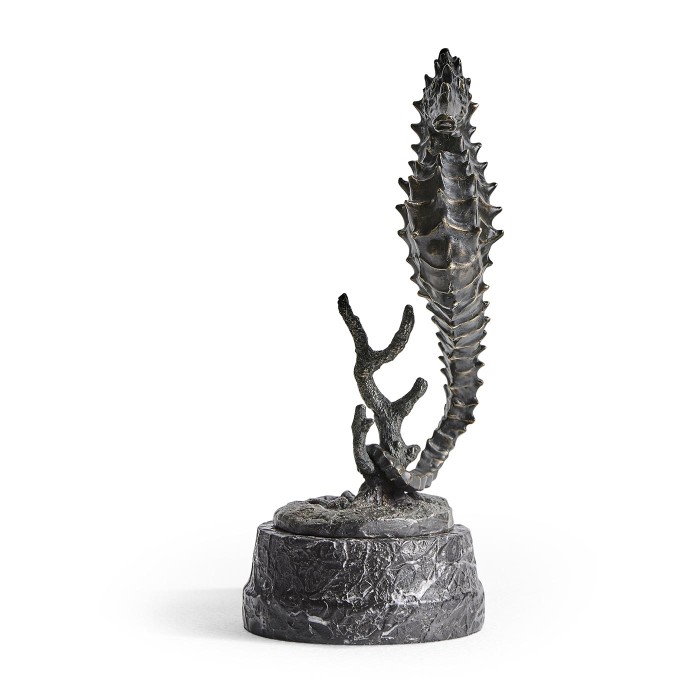 Antique Dark Bronze Seashorse