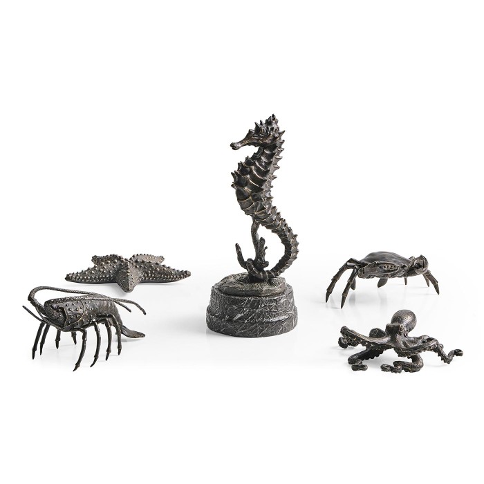 Antique Dark Bronze Seashorse