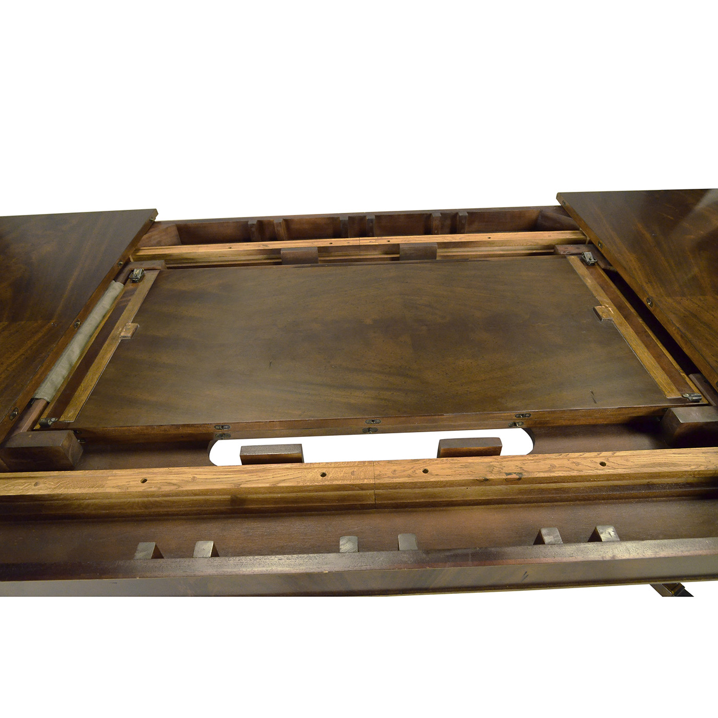 Brown Mahogany Dining Table 88