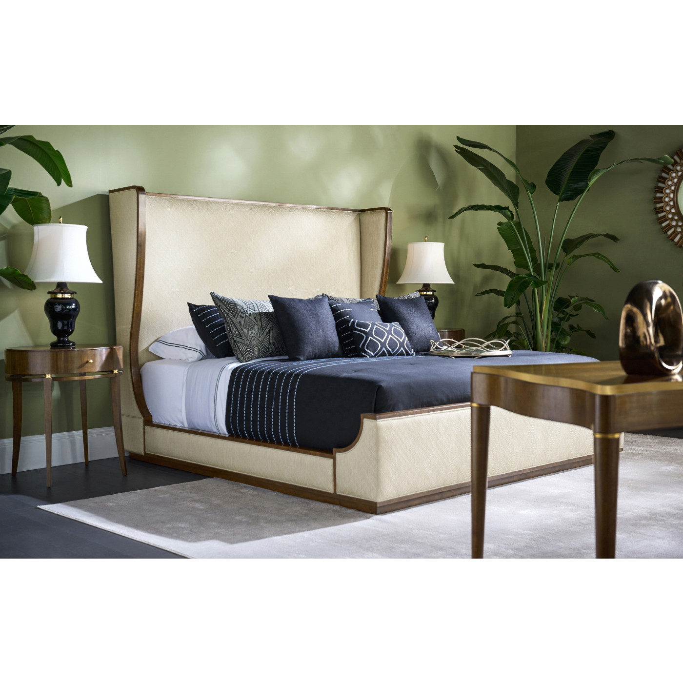 Berkley Walnut UK King Bed