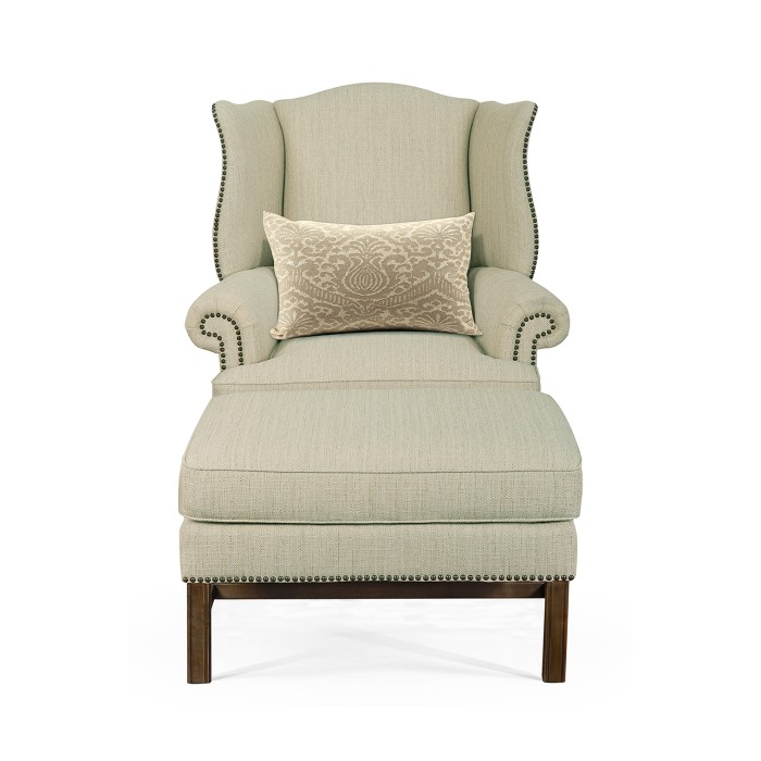 Buckingham Wing Ottoman