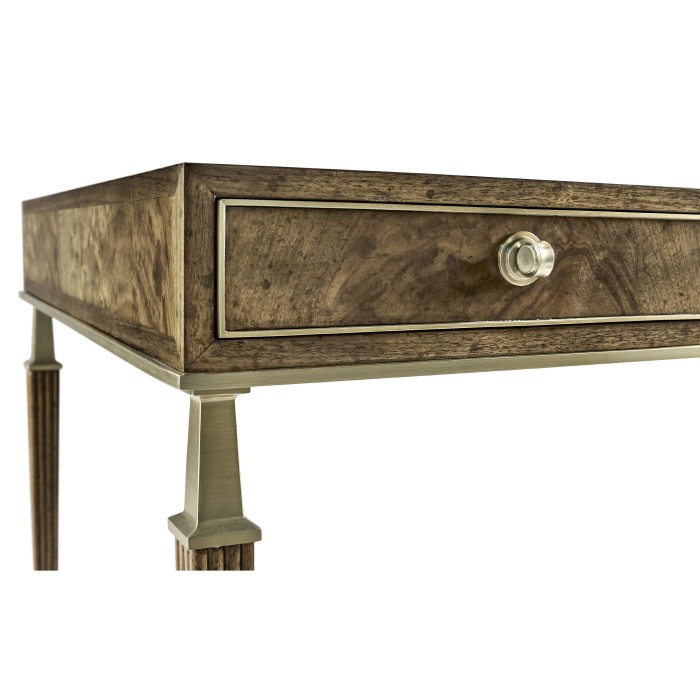 Barcelona Desk
