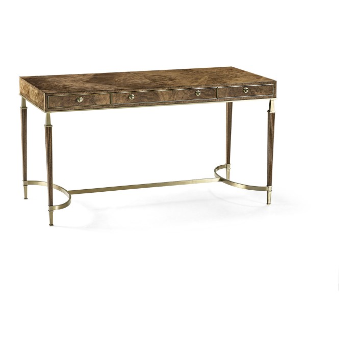 Barcelona Desk
