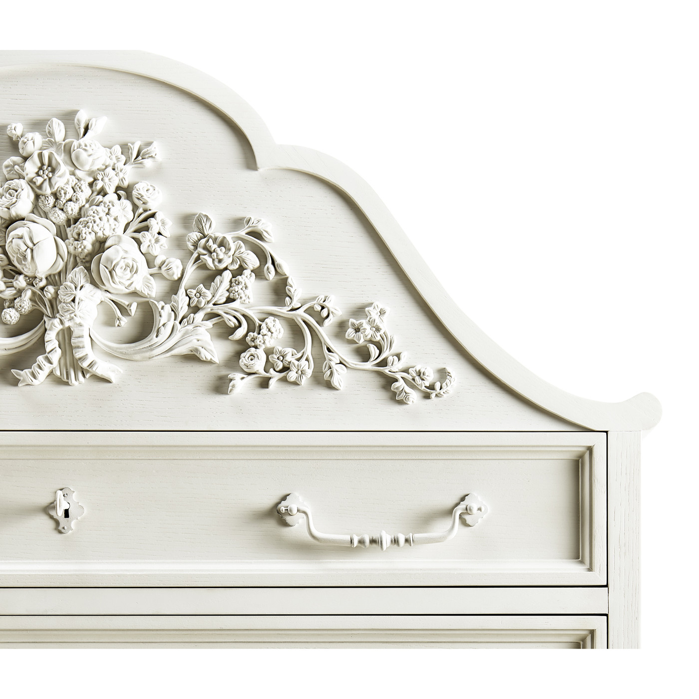 Cirrus Carved Tallboy