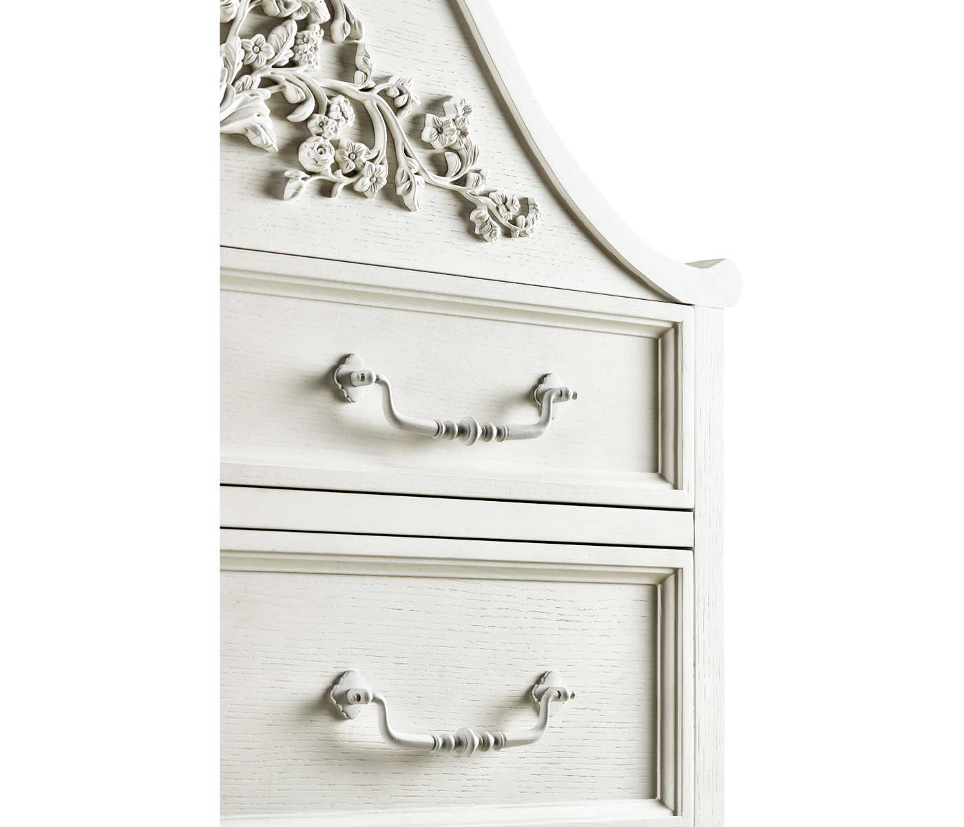 Cirrus Carved Tallboy