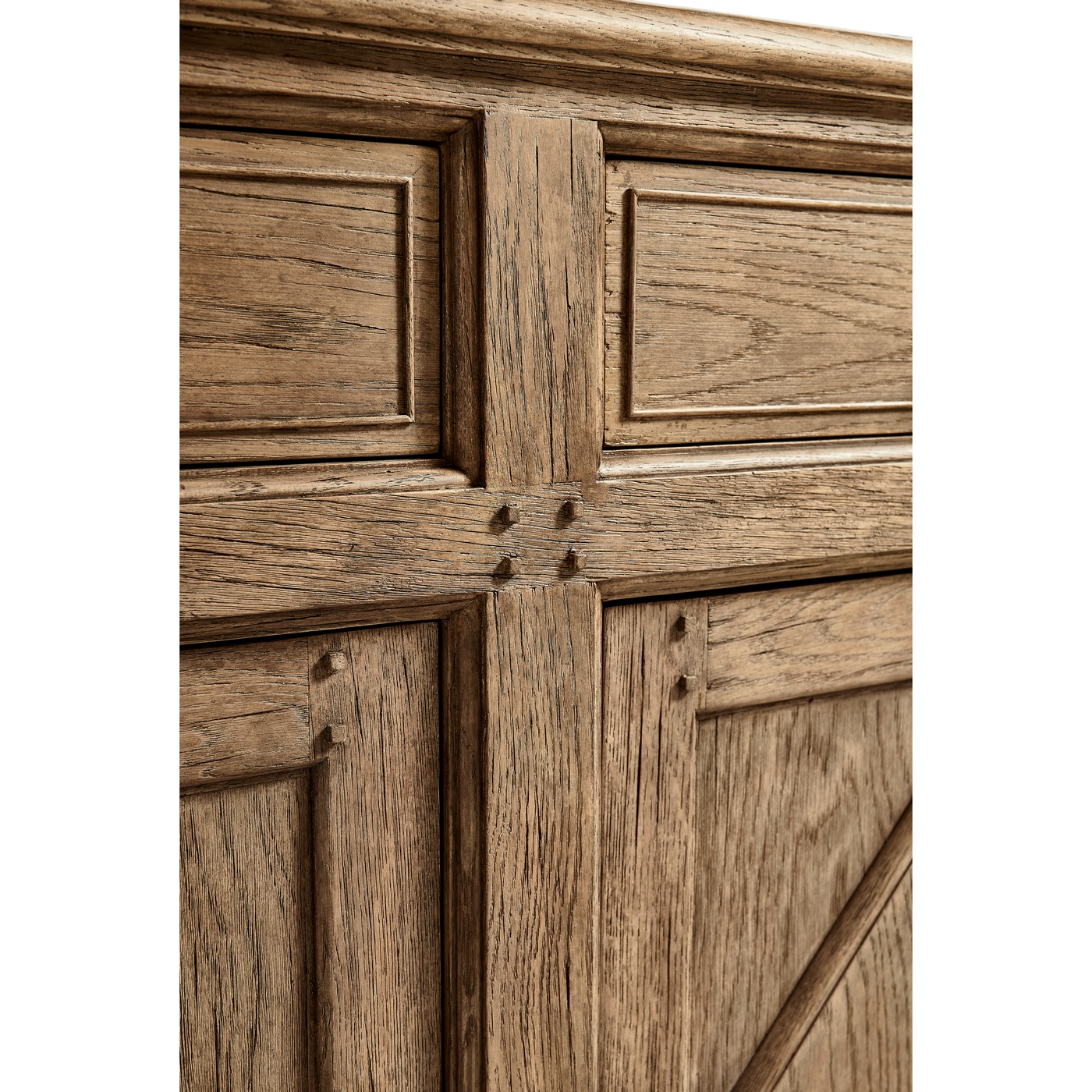 Eon Rustic French Server