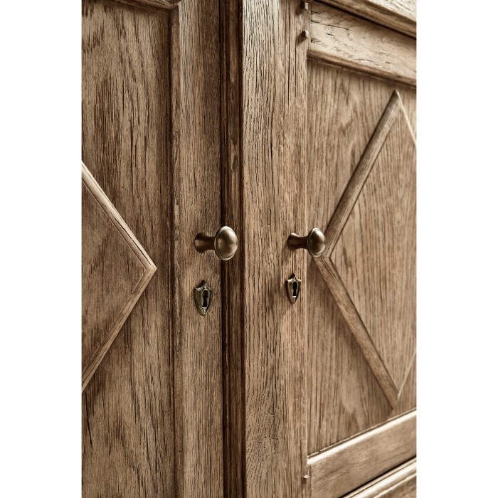 Eon Rustic French Server