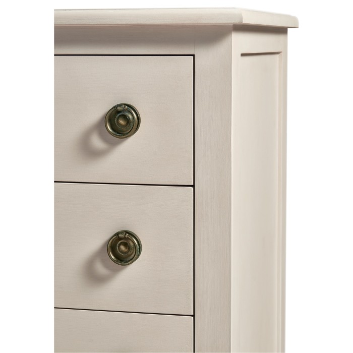 Mon Petite Chest