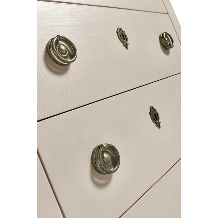 Mon Petite Chest