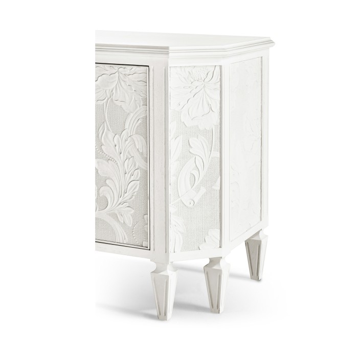 Mammatus Entertainment Console