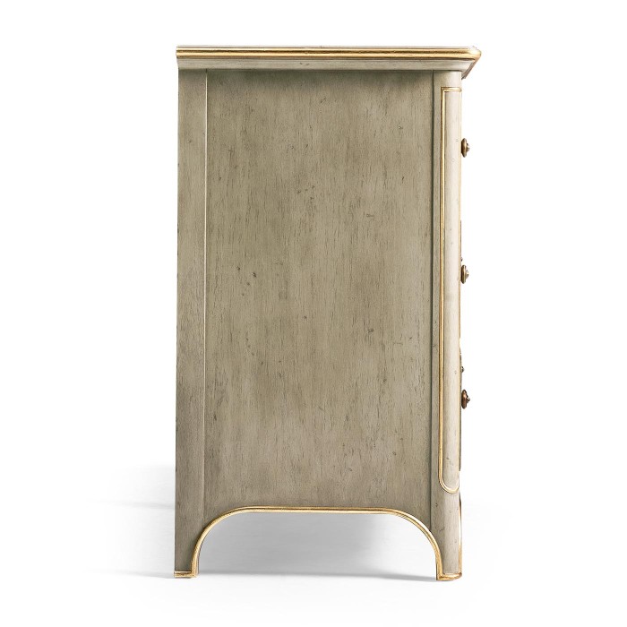 Buckingham Accent Chest