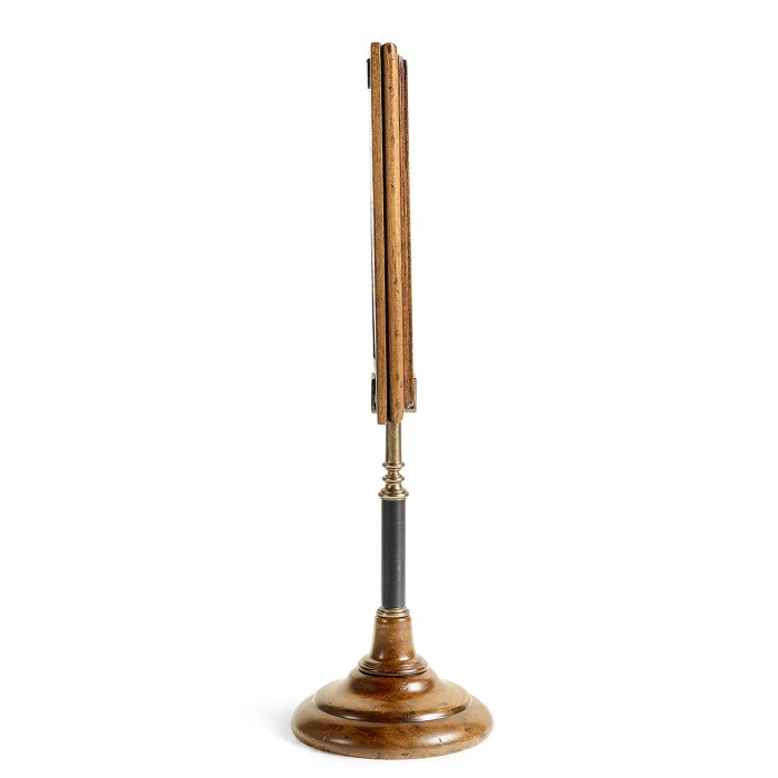 Orsman Walnut Picture Frame Stand (5