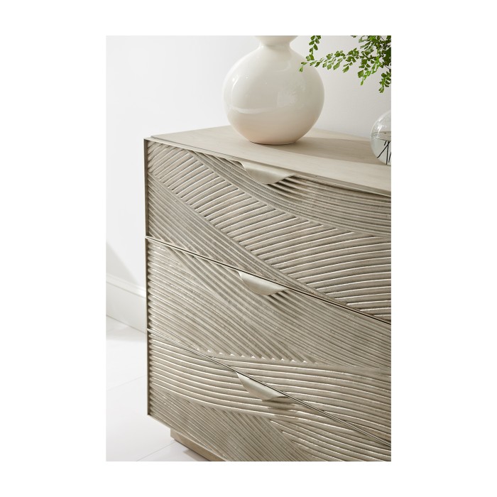 Capillary Cast Metal Dresser