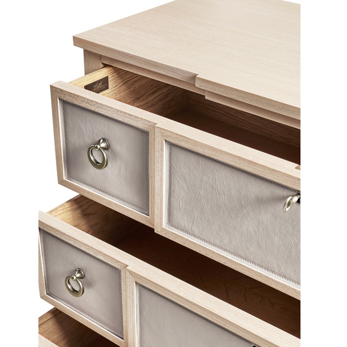 Neap Leather Front Chest