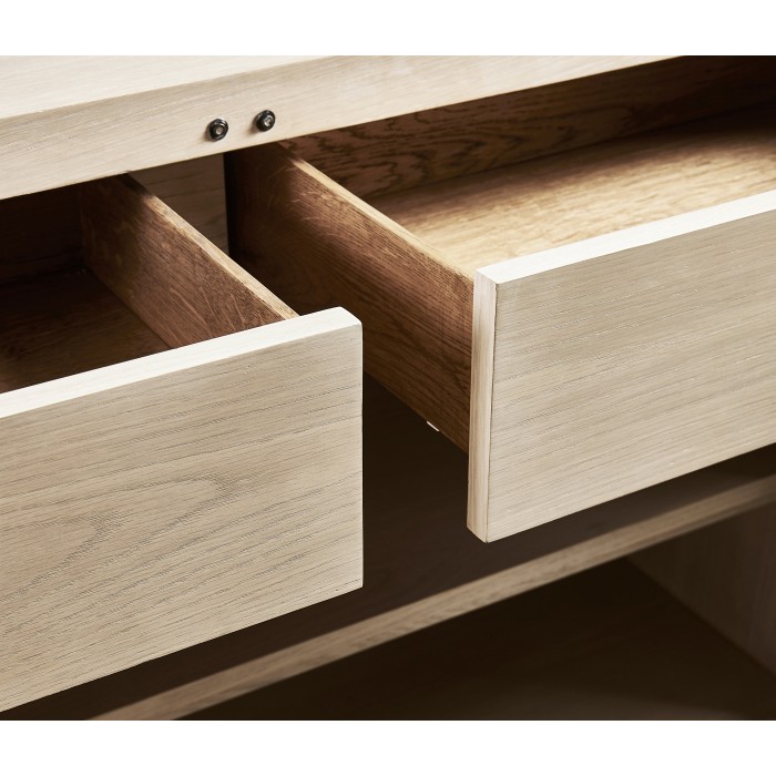Diel Entertainment Console