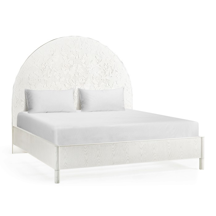 Mammatus Half Round Panel Bed