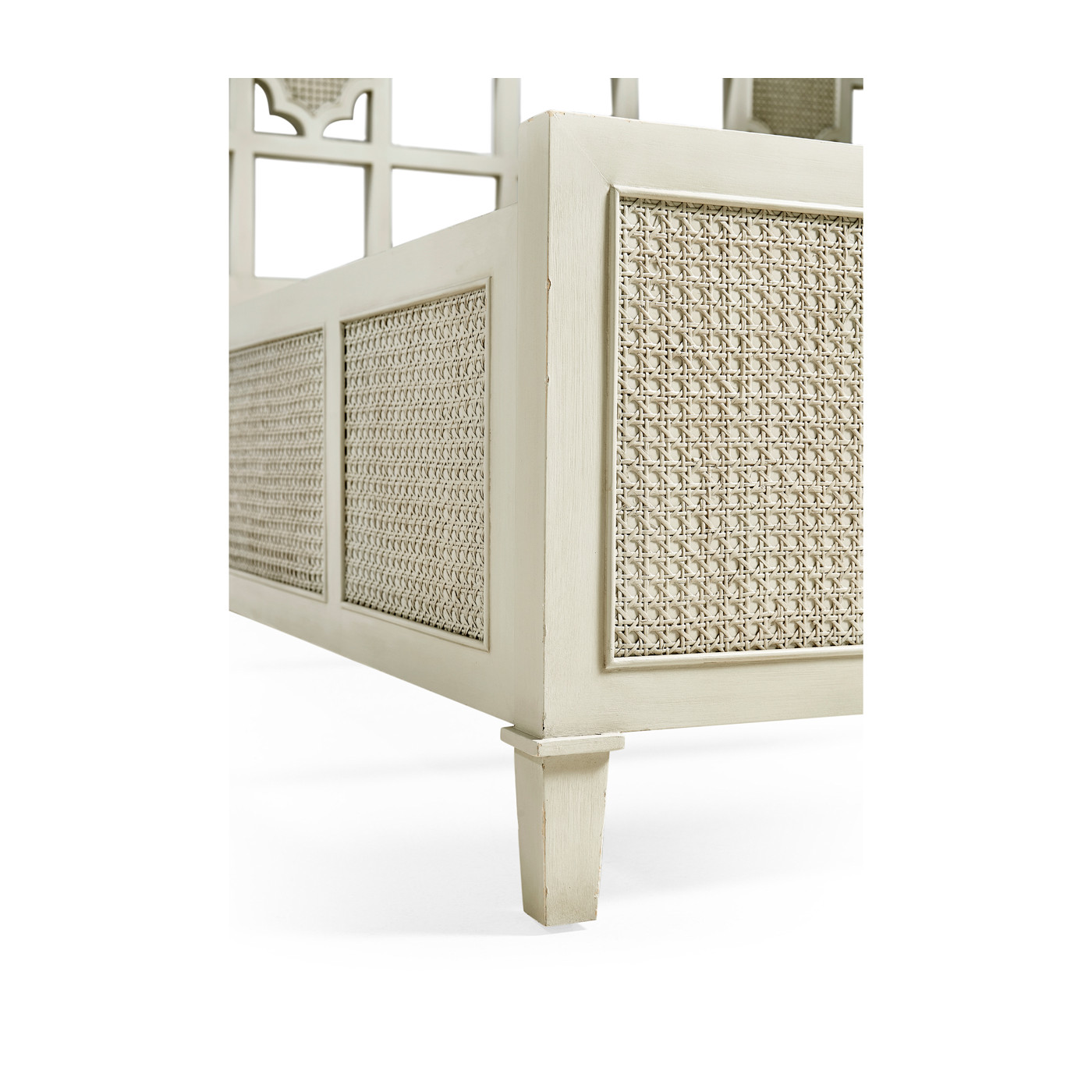 Aperture Caned Trellis Bed