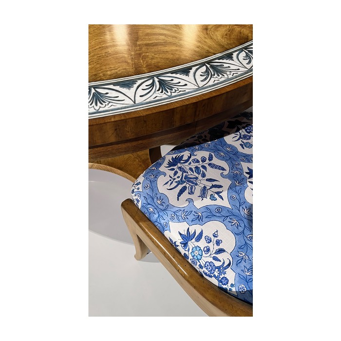 Vermeer Round Pedestal Dining Table 58