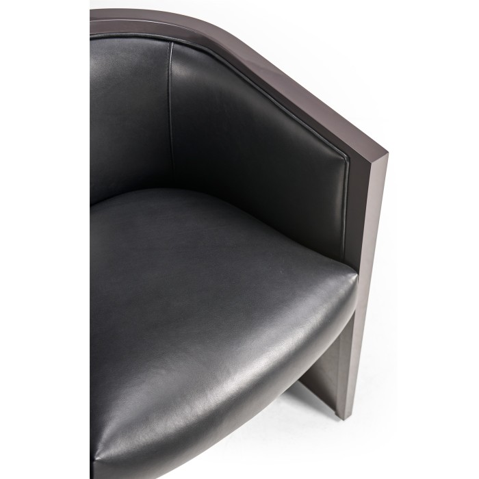Sapphire Straw Barrel Chair
