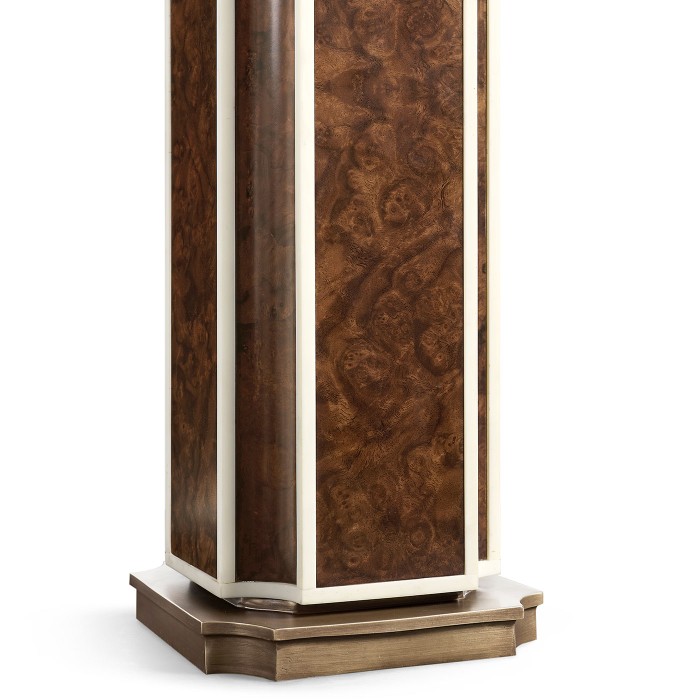 Jacques Vertical Table Lamp