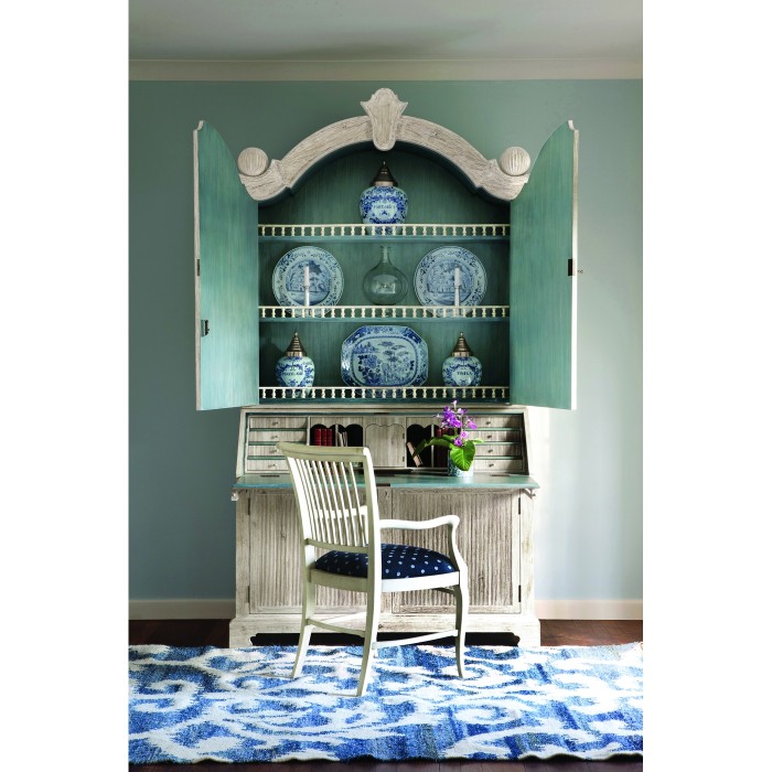 Kilkenny Country White Arm Chair