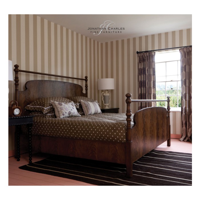 Carluke US Queen Bed