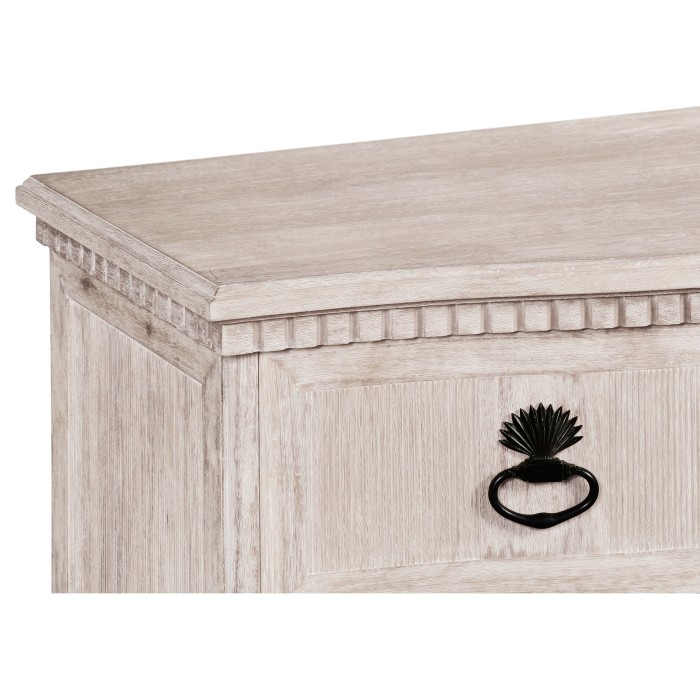 Bickerton Commode