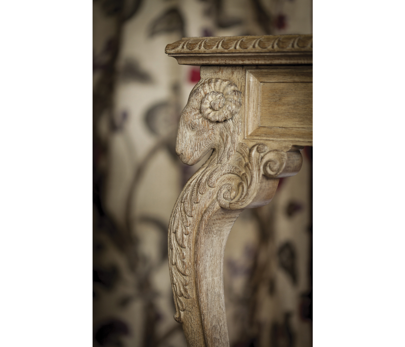 Tarporley White Oak Table