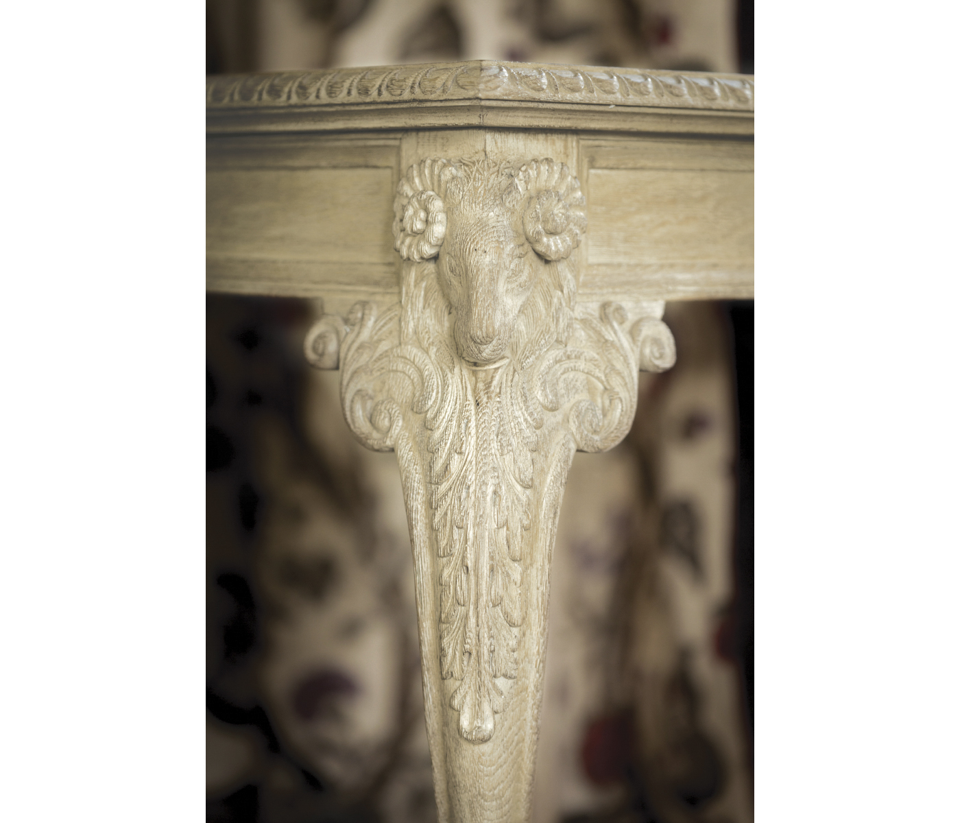 Tarporley White Oak Table