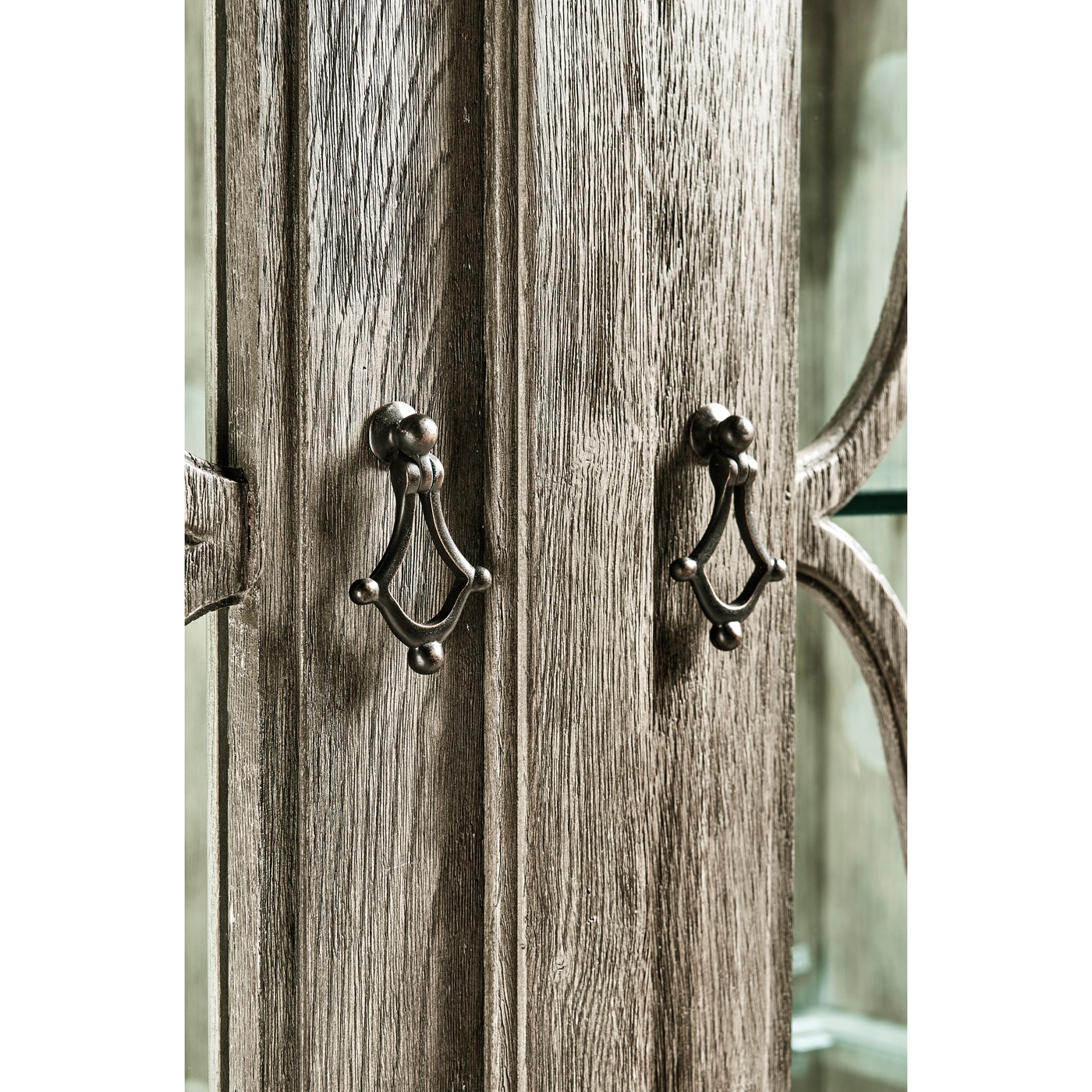 Bridgemere Charcoal Oak Cabinet