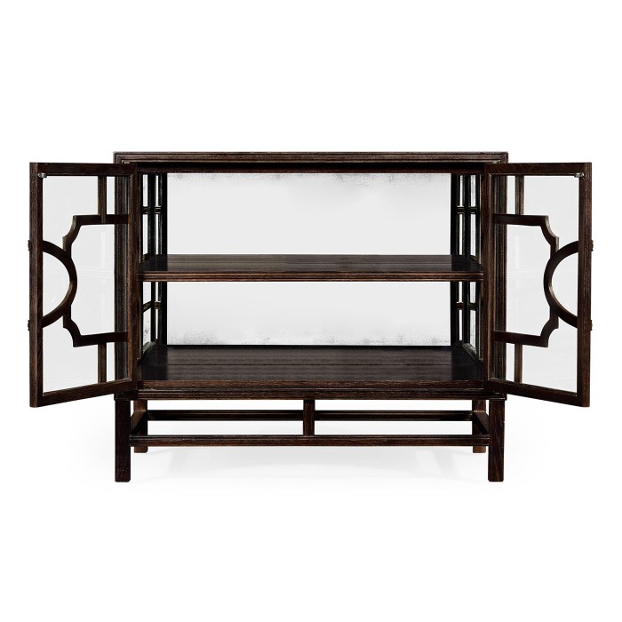 Hewlett glazed cabinet (Chocolate Oak)