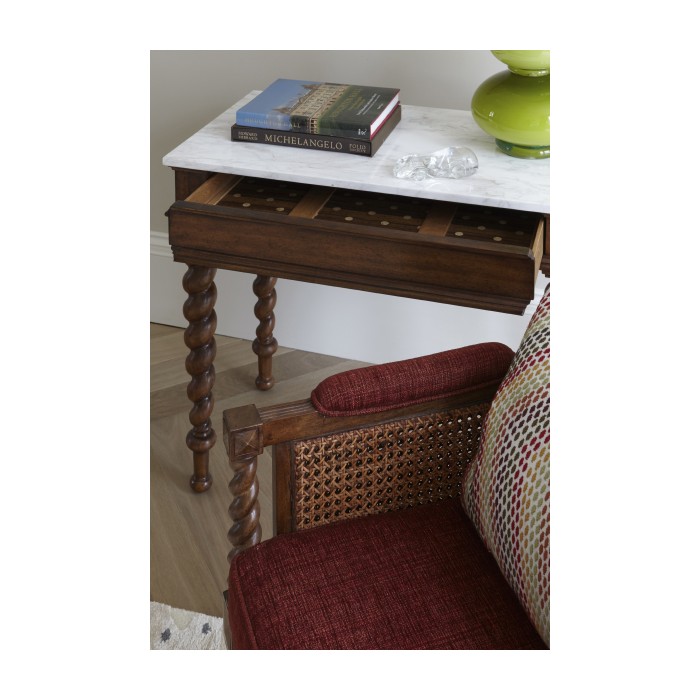 Elliston Chair