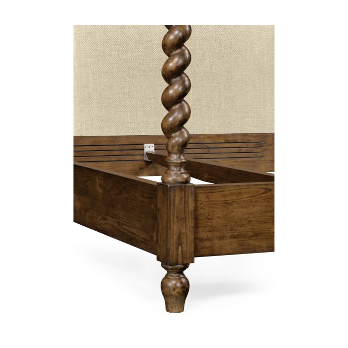 Four Poster Warm Chestnut US Queen Daybed