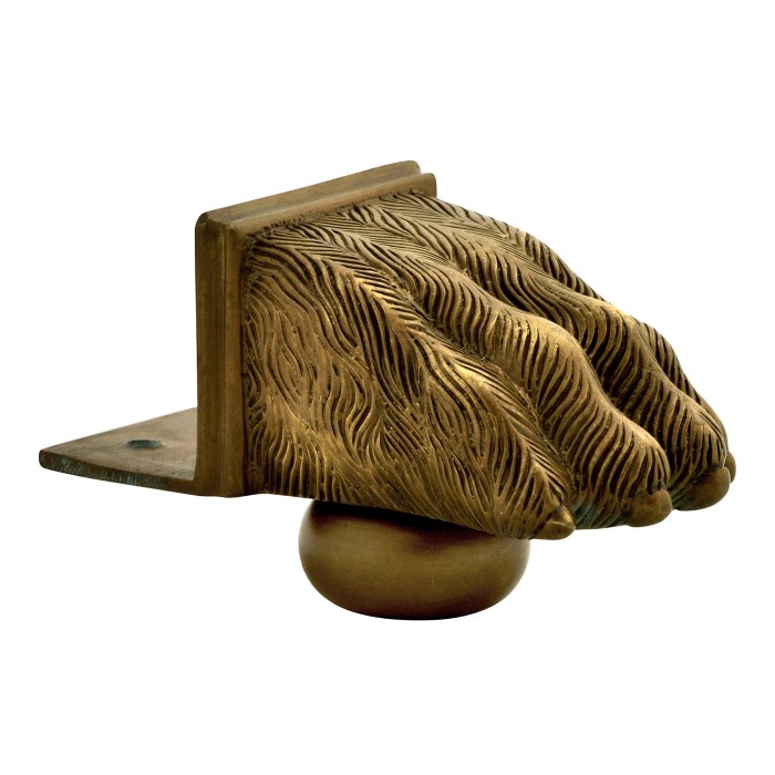 Lion foot