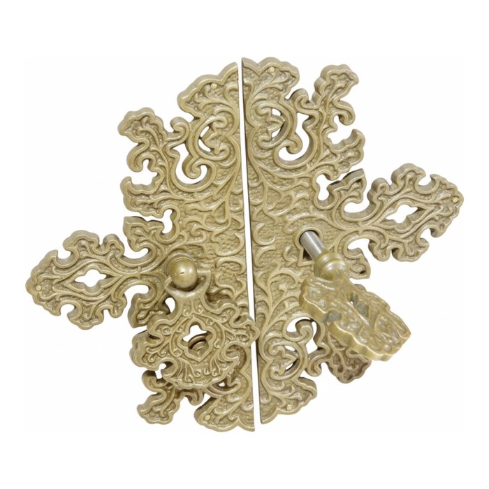 Escutcheon handle