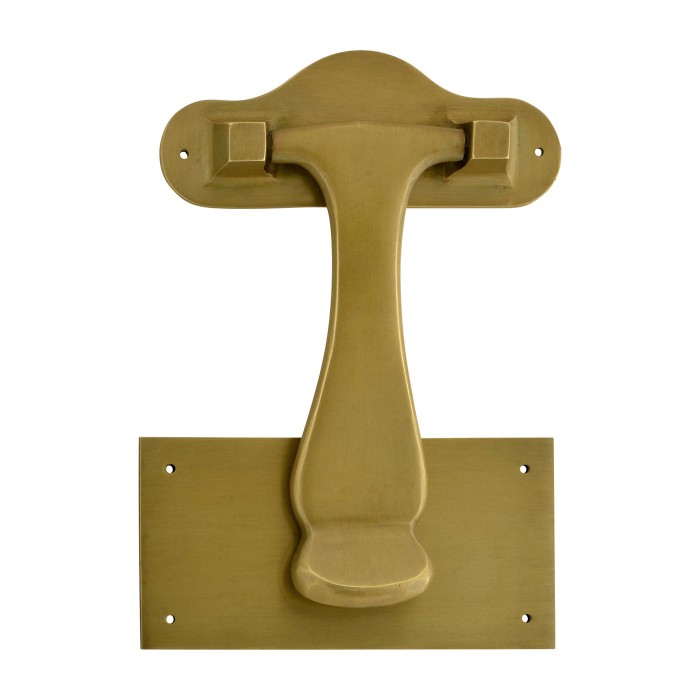 Tear drop handle