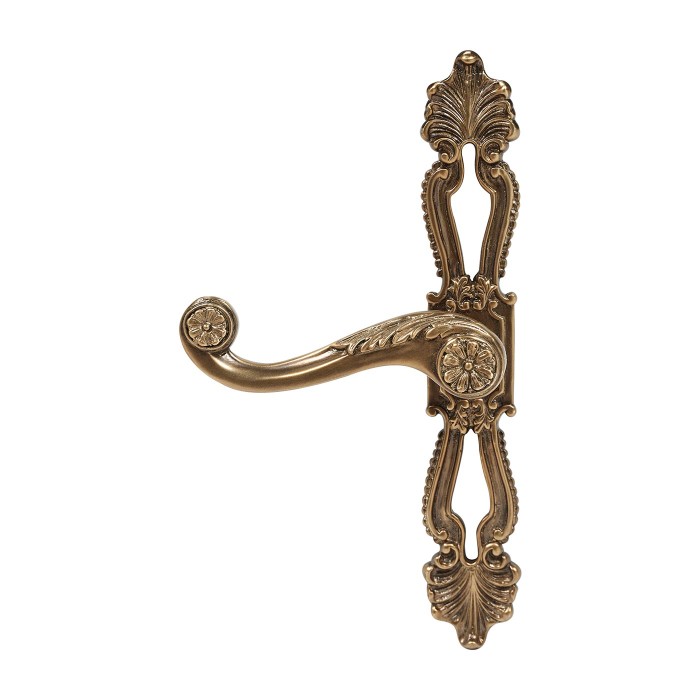 Left pull (DCB-4318)
