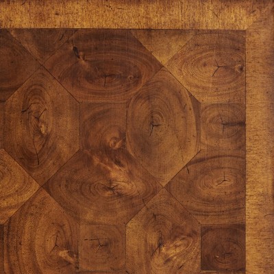 Medium Walnut
